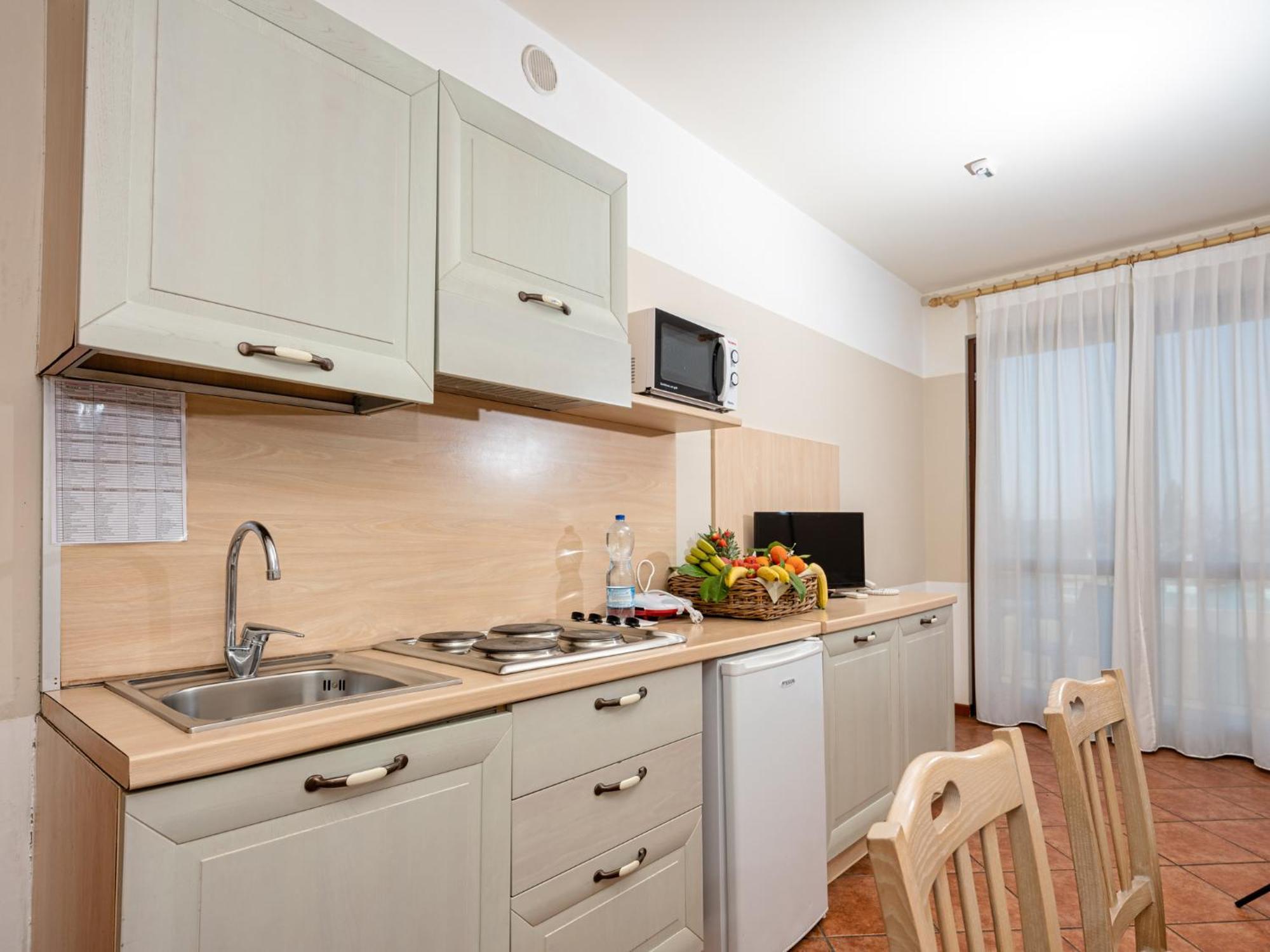 Apartment In Peschiera Del Garda 22085 Exterior photo