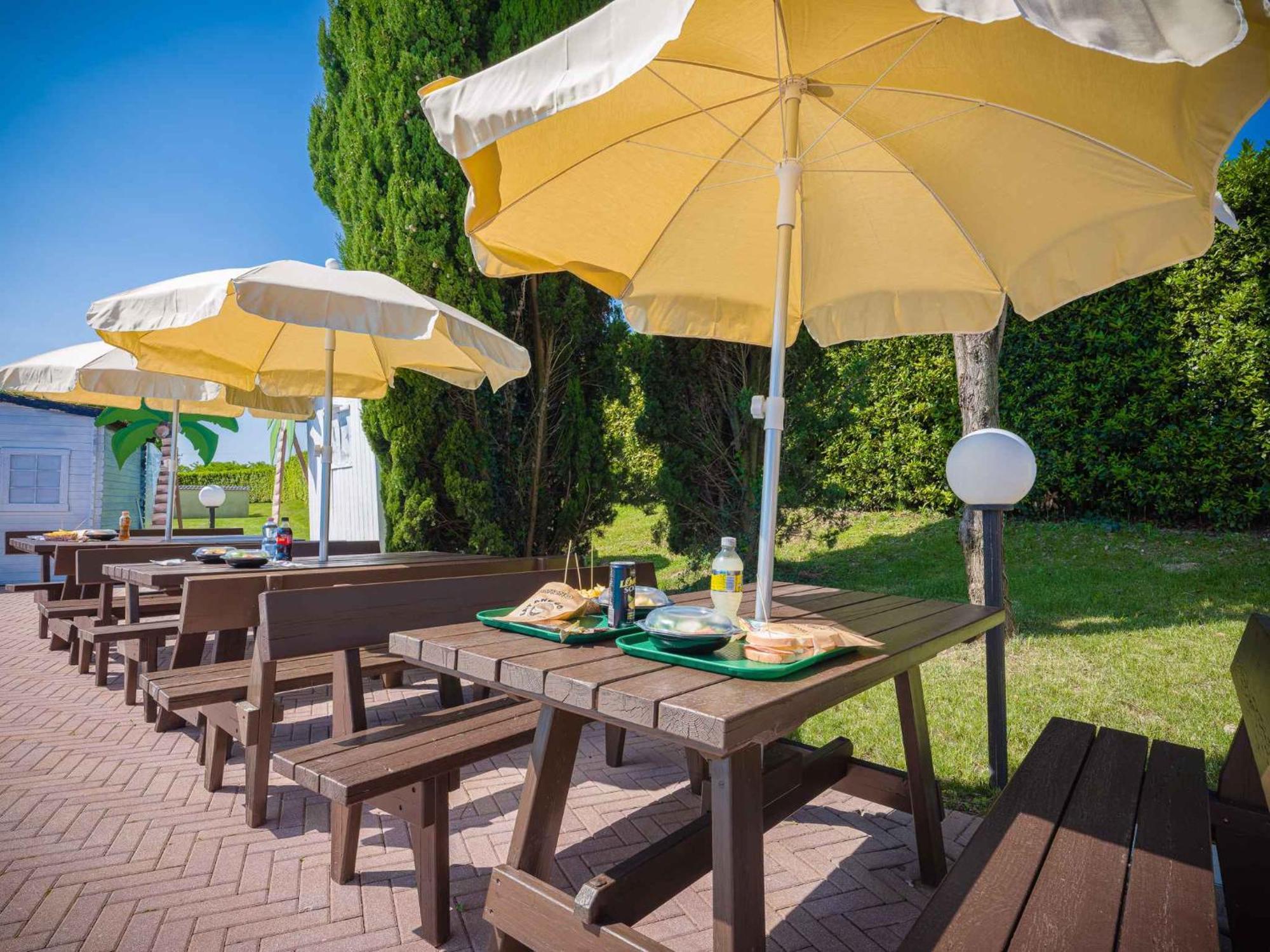 Apartment In Peschiera Del Garda 22085 Exterior photo